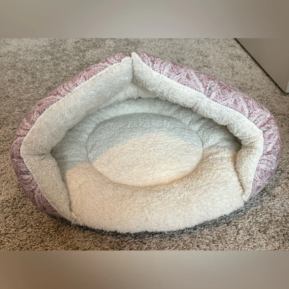 NEW Cat Bed